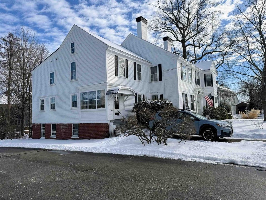 House in Concord, New Hampshire, United States 2 - 15182537