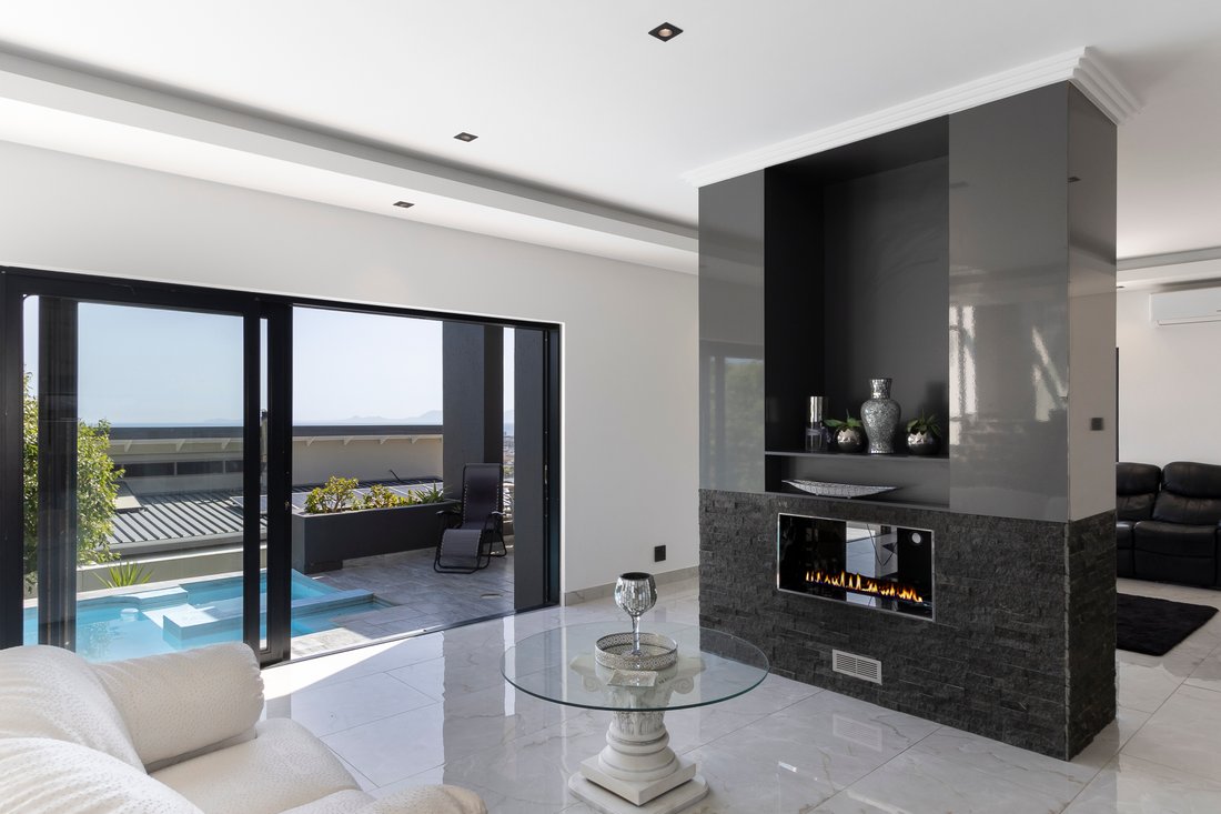 House in Strand, Cape Town, South Africa 3 - 15182982