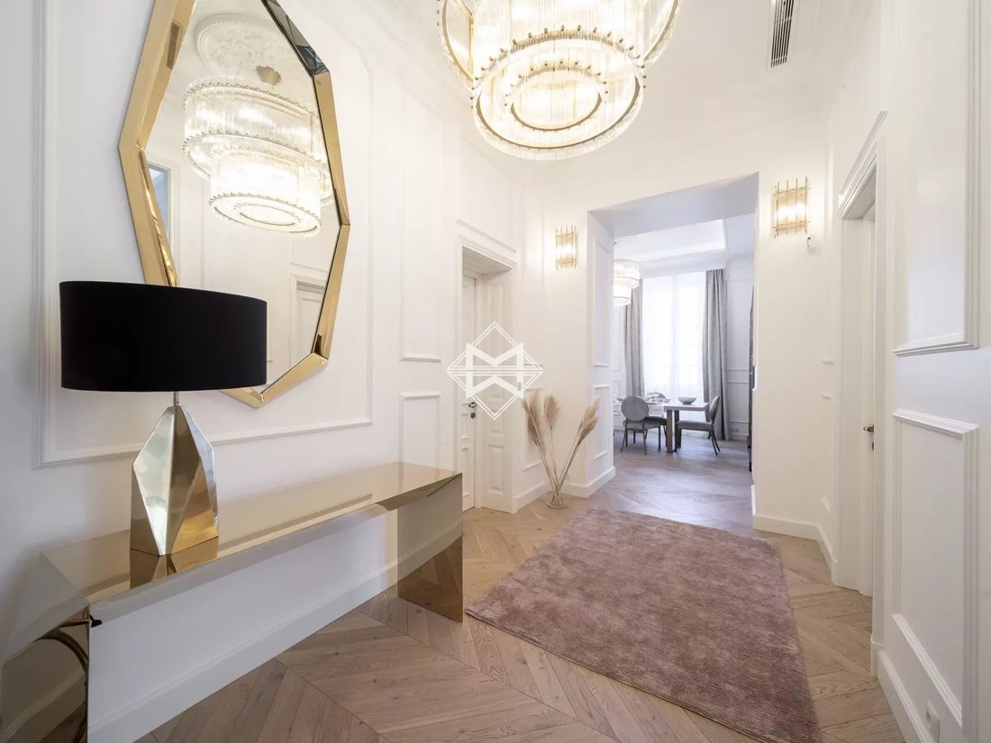Appartement à Nice, Provence-Alpes-Côte d'Azur, France 3 - 14614850