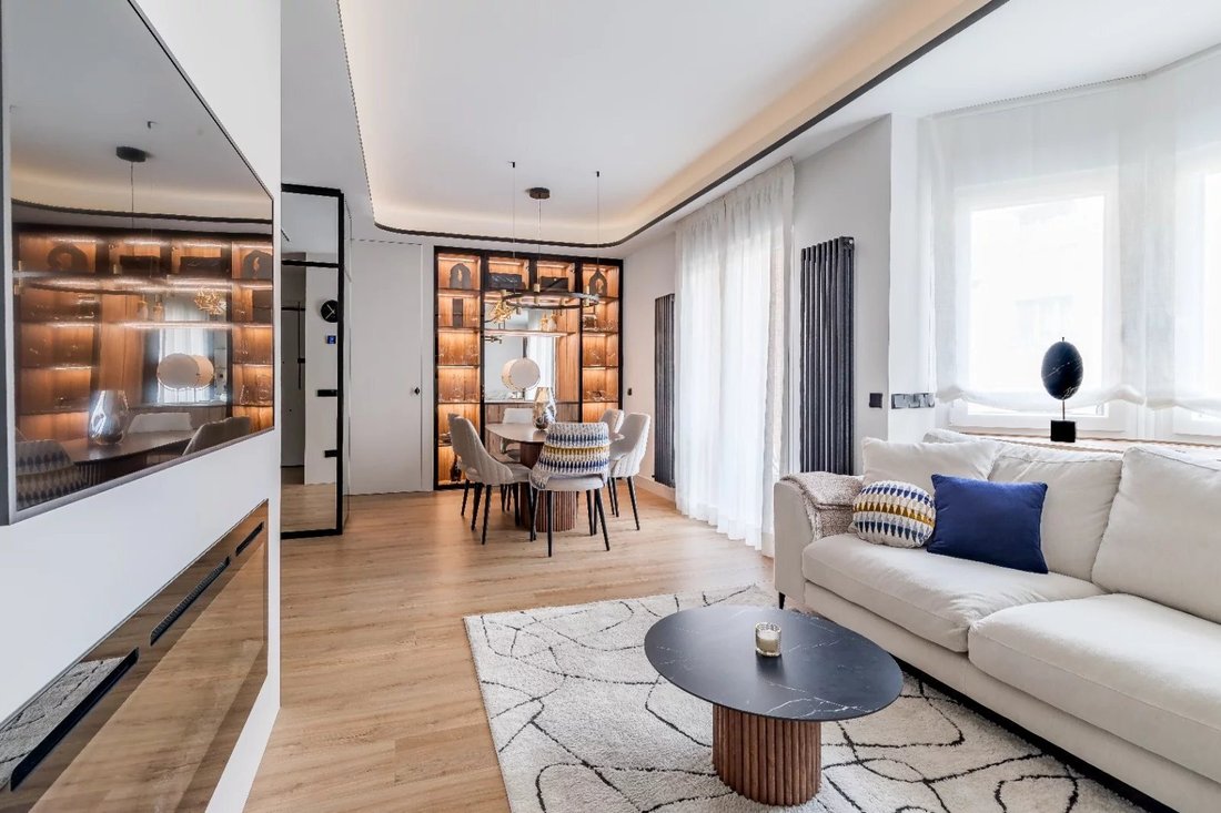 Apartment in Barrio Salamanca, Community of Madrid, Spain 5 - 15182512