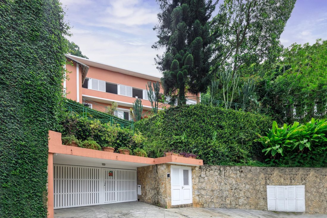 Villa in Rio de Janeiro, State of Rio de Janeiro, Brazil 1 - 10449670