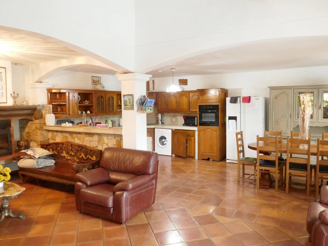 Villa in Nartelle-Noyer-Bellevue-bd des Sardinaux, Sainte-Maxime, France 4 - 12708803