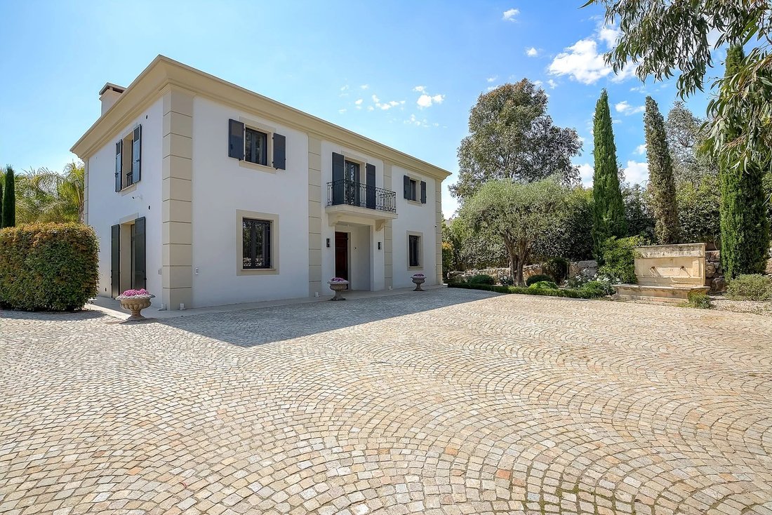 House in La Roquette-sur-Siagne, Provence-Alpes-Côte d'Azur, France 3 - 13296966