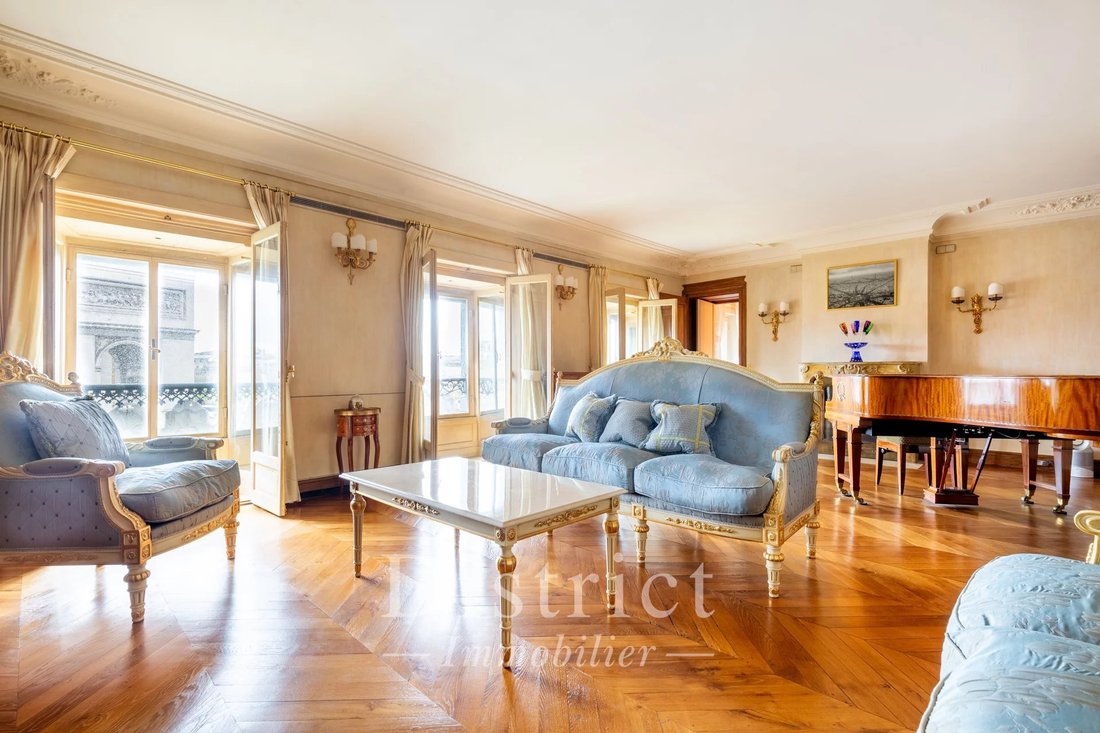Apartment in Hoche-Friedland, Paris 8e Arrondissement, Paris 3 - 14340406