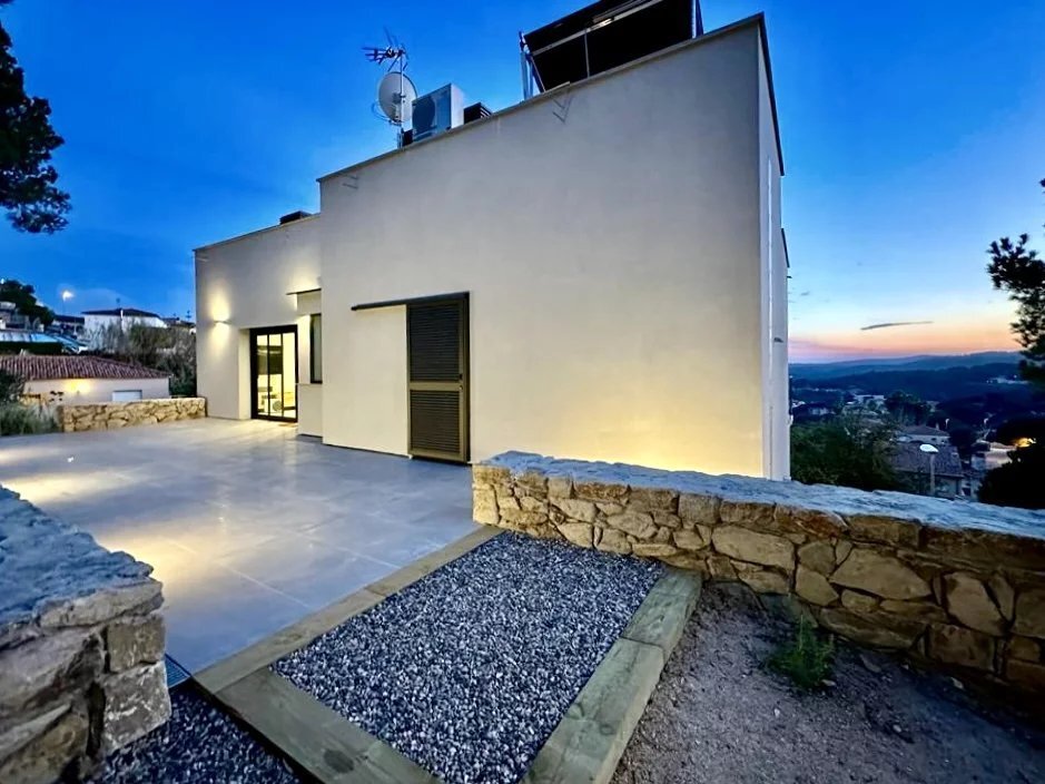 Villa in Lloret de Mar, Catalonia, Spain 3 - 14285048