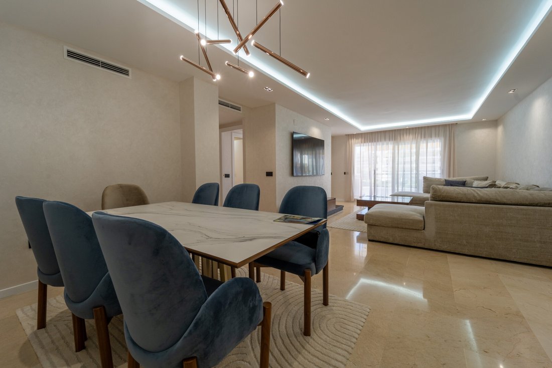 Apartment in Marbella, Andalusia, Spain 5 - 15182462