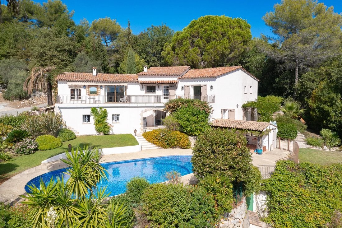 House in Sud, Roquefort-les-Pins, France 1 - 12395185