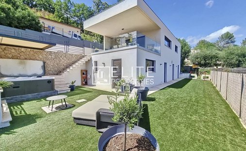 House in Le Tignet, Provence-Alpes-Côte d'Azur, France 1