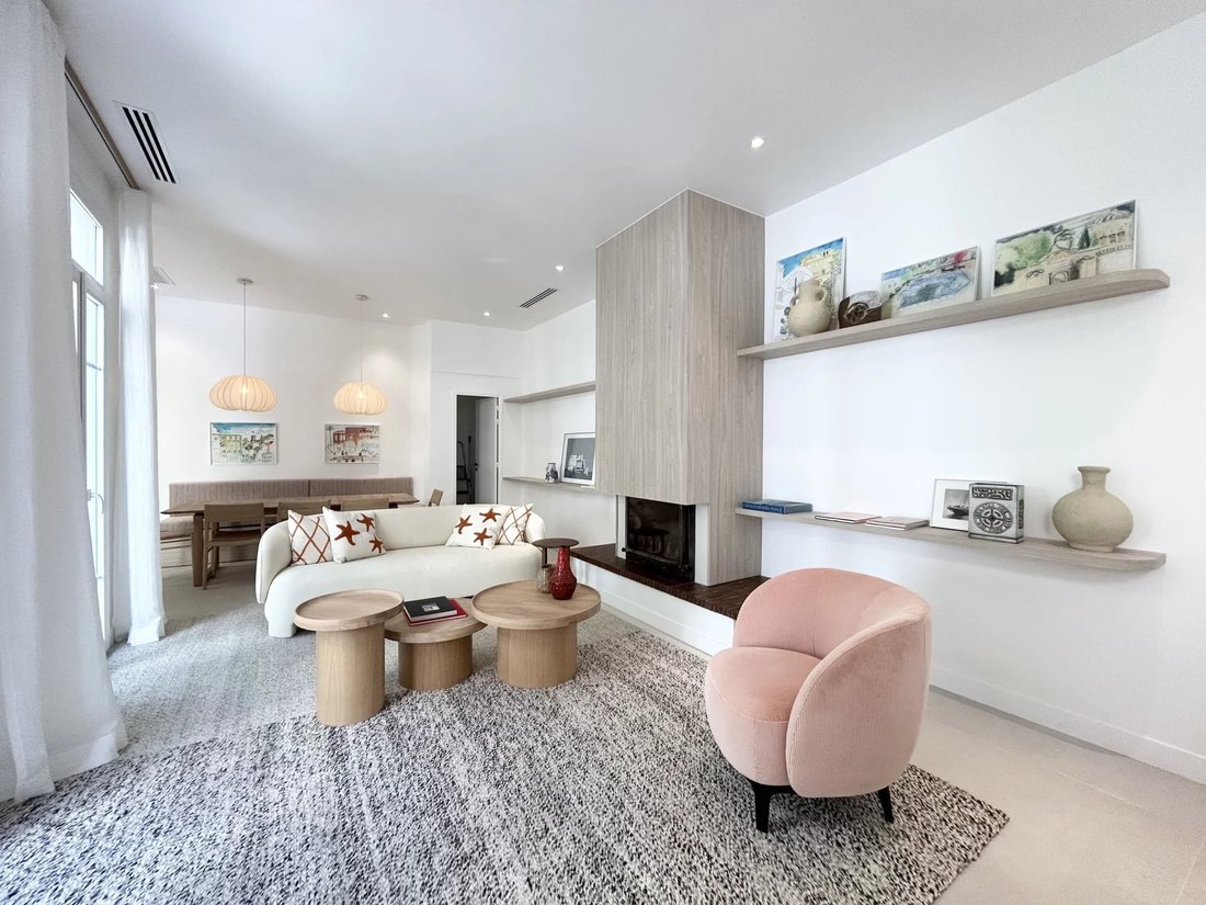 House in Cannes, Provence-Alpes-Côte d'Azur, France 2 - 12752431