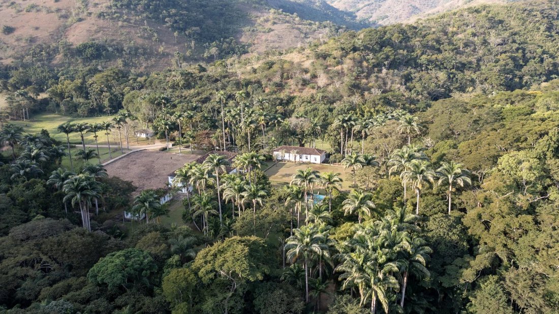 Farm Ranch in Três Rios, State of Rio de Janeiro, Brazil 3 - 15188454