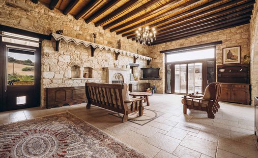 House in Kato Akourdaleia, Paphos, Cyprus 1