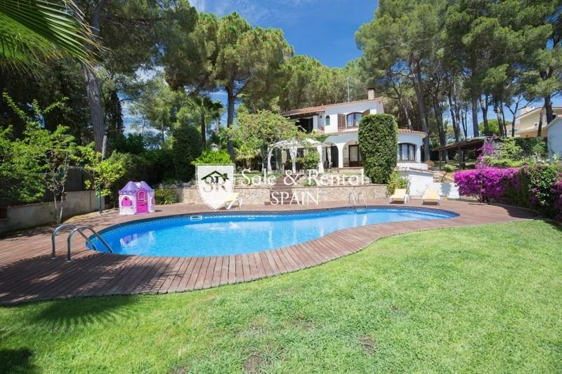 Chalet in Lloret de Mar, Catalonia, Spain 5 - 15184049