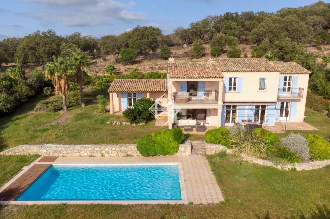 Villa in Grimaud, Provence-Alpes-Côte d'Azur, France 1 - 13412512