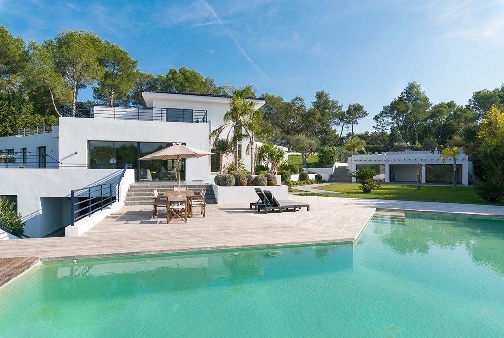 Estate in Les Indes les-Groulles, Mouans-Sartoux, France 3 - 13689223