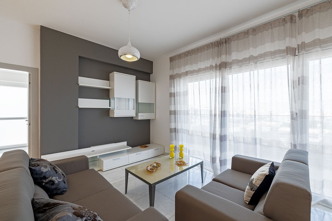 Apartment in Mesa Geitonia, Limassol, Cyprus 5 - 15184534