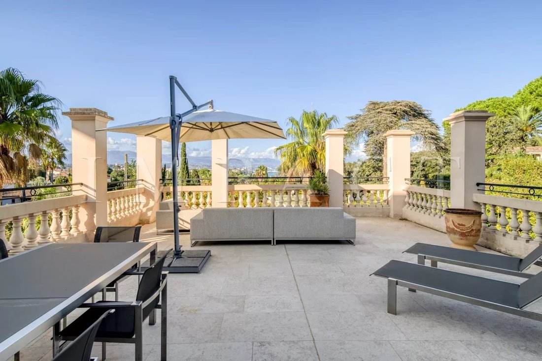 Apartment in Antibes, Provence-Alpes-Côte d'Azur, France 1 - 14769055