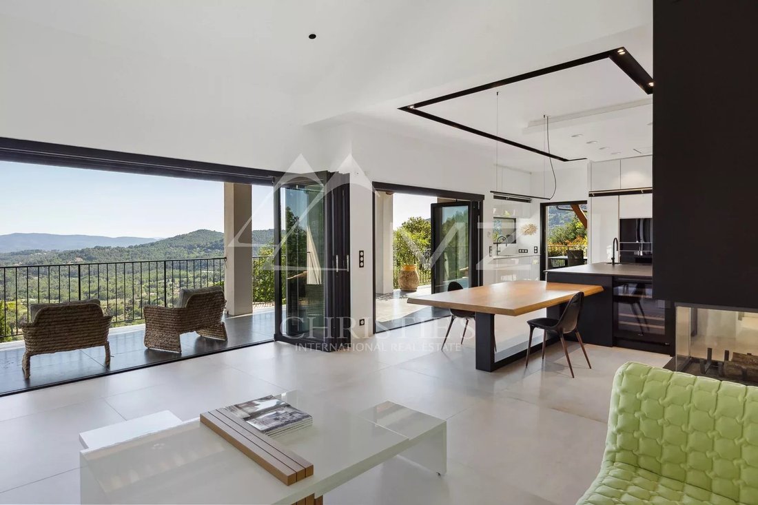 Villa in Fayence, Provence-Alpes-Côte d'Azur, France 4 - 14238948