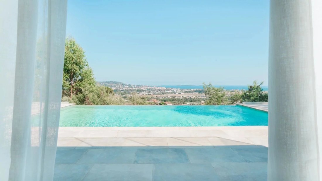 House in Les Termes, Mandelieu-la-Napoule, France 4 - 14948718