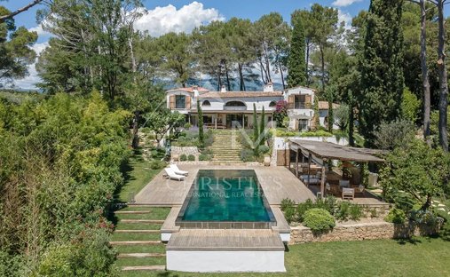 Villa in Mougins, Provence-Alpes-Côte d'Azur, France 1