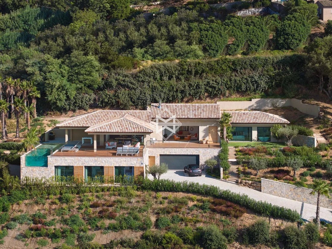 Villa in Grimaud, Provence-Alpes-Côte d'Azur, France 3 - 14243833