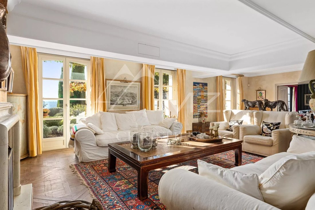 Estate in Grasse, Provence-Alpes-Côte d'Azur, France 4 - 11273217
