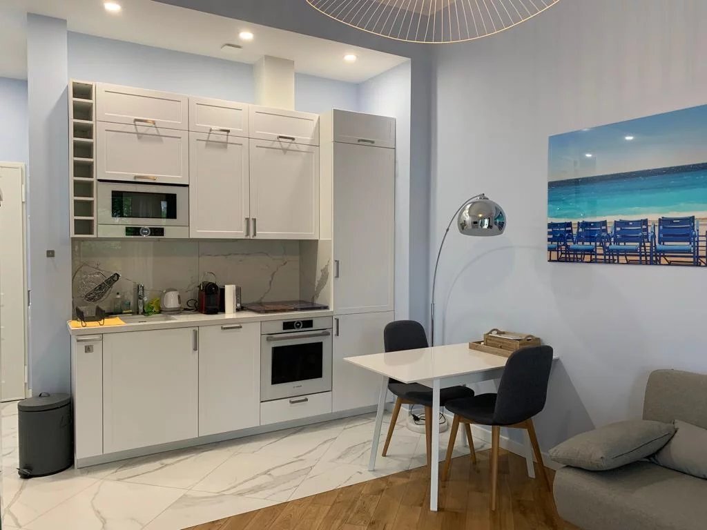 Apartment in Fleurs-Gambetta, Nice, France 2 - 14709016