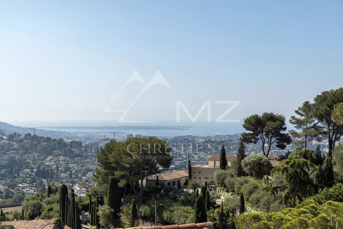 Haus in Mougins, Provence-Alpes-Côte d'Azur, Frankreich 1 - 12014859