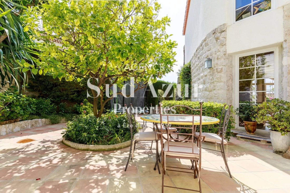 House in Èze, Provence-Alpes-Côte d'Azur, France 4 - 12130130