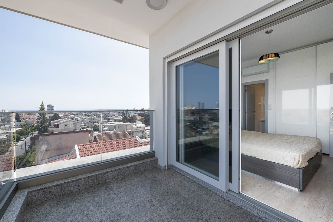 Apartment in Mesa Geitonia, Limassol, Cyprus 3 - 15184534