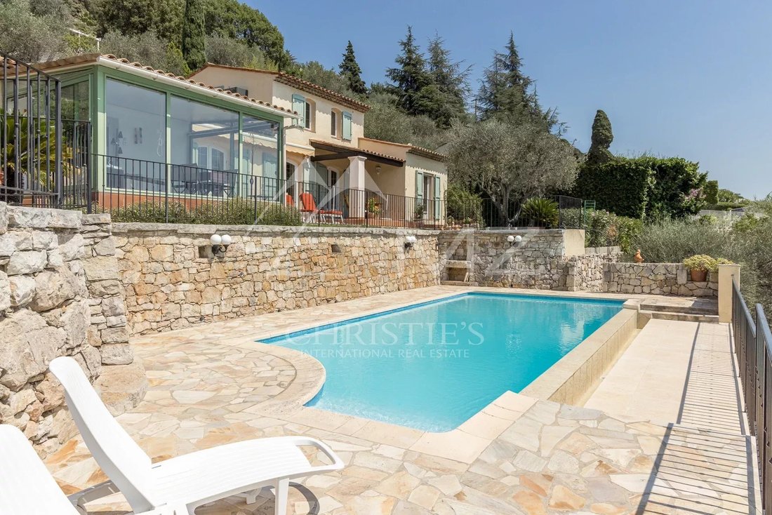 Villa in Le Tignet, Provence-Alpes-Côte d'Azur, France 3 - 12156053