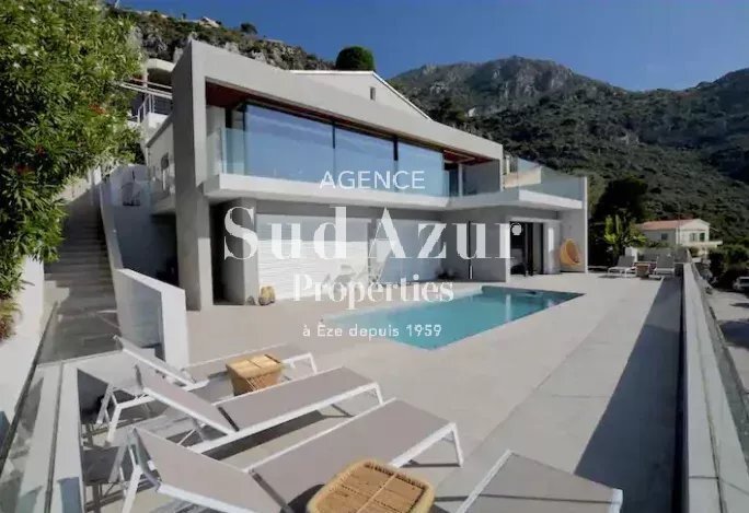 House in Èze, Provence-Alpes-Côte d'Azur, France 2 - 13203911