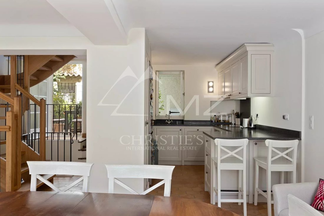 Haus in Mougins, Provence-Alpes-Côte d'Azur, Frankreich 4 - 12014859