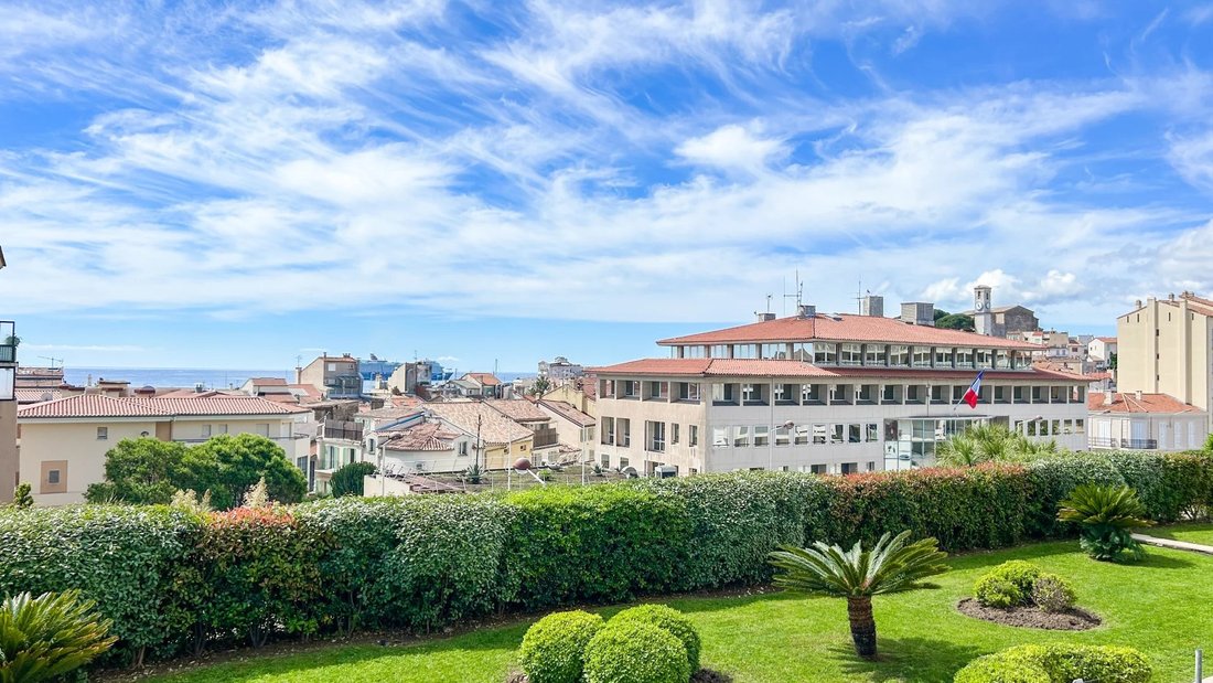Apartment in Cannes, Provence-Alpes-Côte d'Azur, France 5 - 13860481