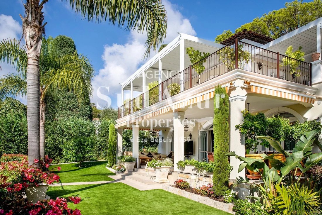 House in Saint-Jean-Cap-Ferrat, Provence-Alpes-Côte d'Azur, France 4 - 10954438