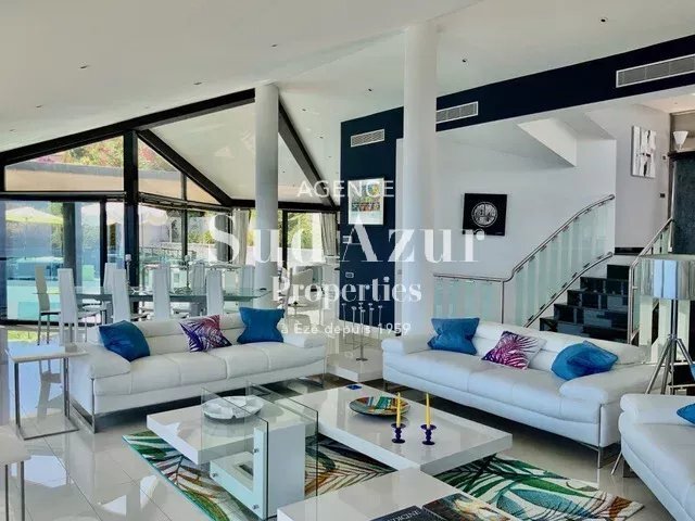 House in Èze, Provence-Alpes-Côte d'Azur, France 4 - 12449761