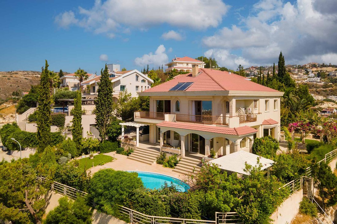 House in Agios Tychon, Limassol, Cyprus 1 - 15184137