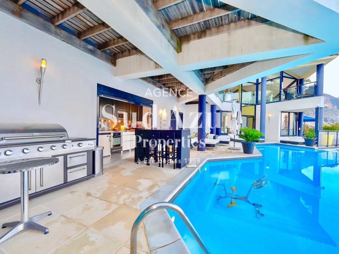 House in Èze, Provence-Alpes-Côte d'Azur, France 5 - 12449761