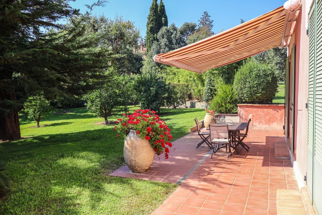 Villa in Mandelieu-la-Napoule, Provence-Alpes-Côte d'Azur, France 5 - 14869365