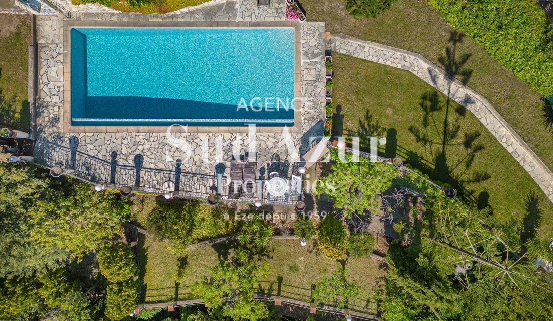 Estate in La Turbie, Provence-Alpes-Côte d'Azur, France 4 - 14277509