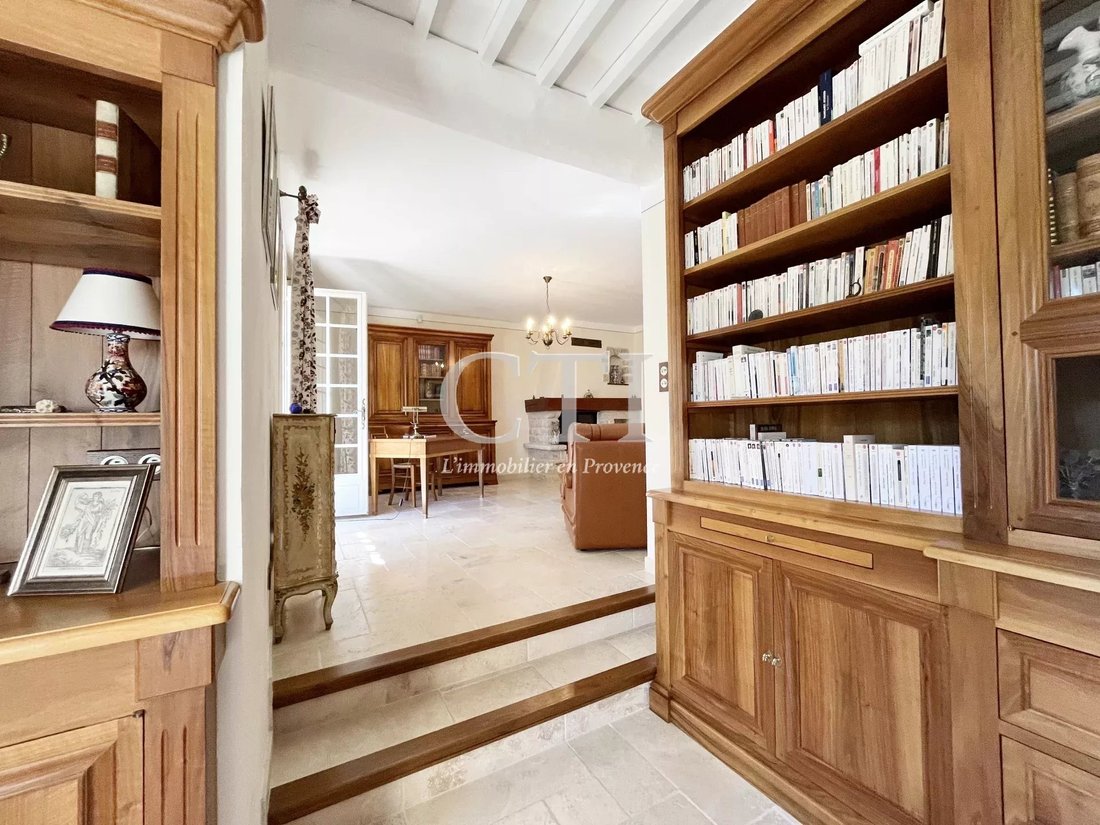 Villa in Le Barroux, Provence-Alpes-Côte d'Azur, France 2 - 14744269