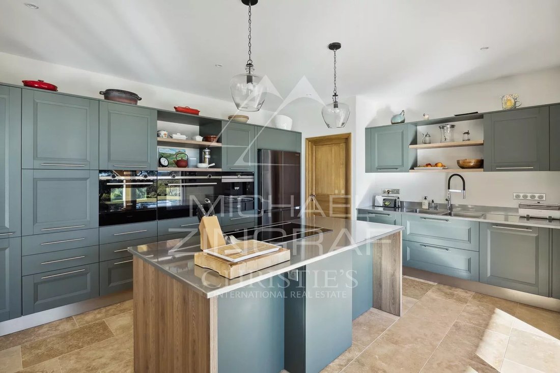 Villa in Sud, Roquefort-les-Pins, France 5 - 14952866