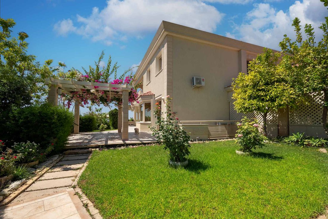 House in Agios Tychon, Limassol, Cyprus 4 - 15184137