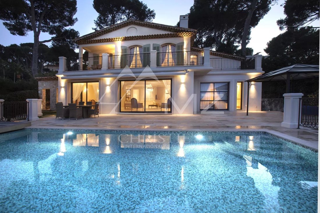 Villa in Antibes, Provence-Alpes-Côte d'Azur, France 5 - 14262265