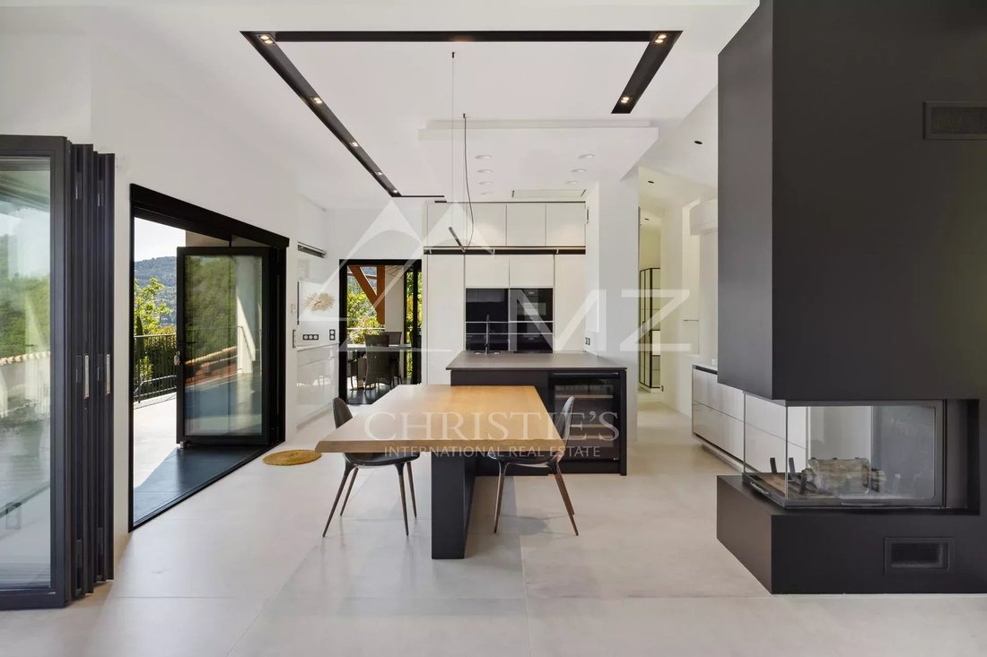 Villa in Fayence, Provence-Alpes-Côte d'Azur, France 5 - 14238948