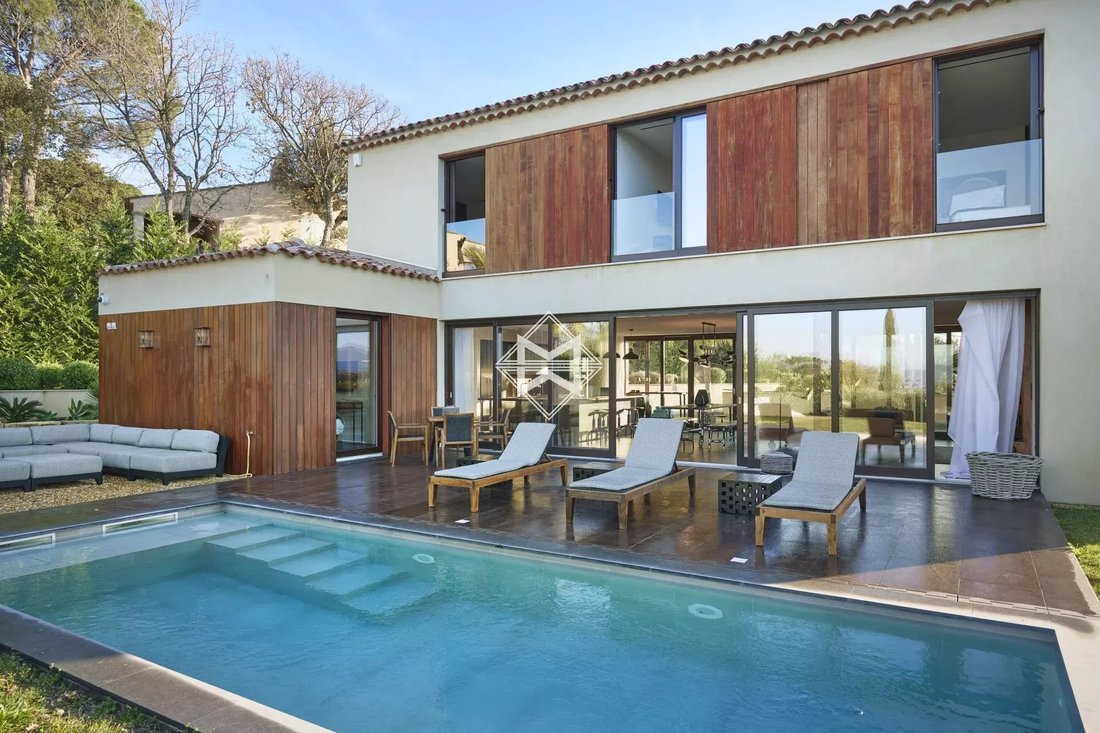 Estate in Mimet, Provence-Alpes-Côte d'Azur, France 5 - 13831494