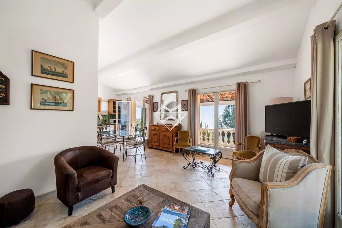 Villa in Le Dramont-Agay-Anthéor-Le Trayas, Saint-Raphaël, France 5 - 14885912