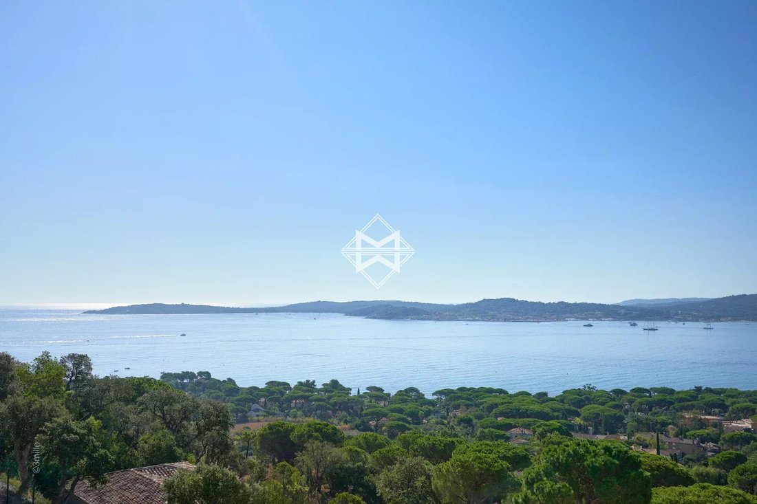 Villa in Grimaud, Provence-Alpes-Côte d'Azur, France 2 - 14243833