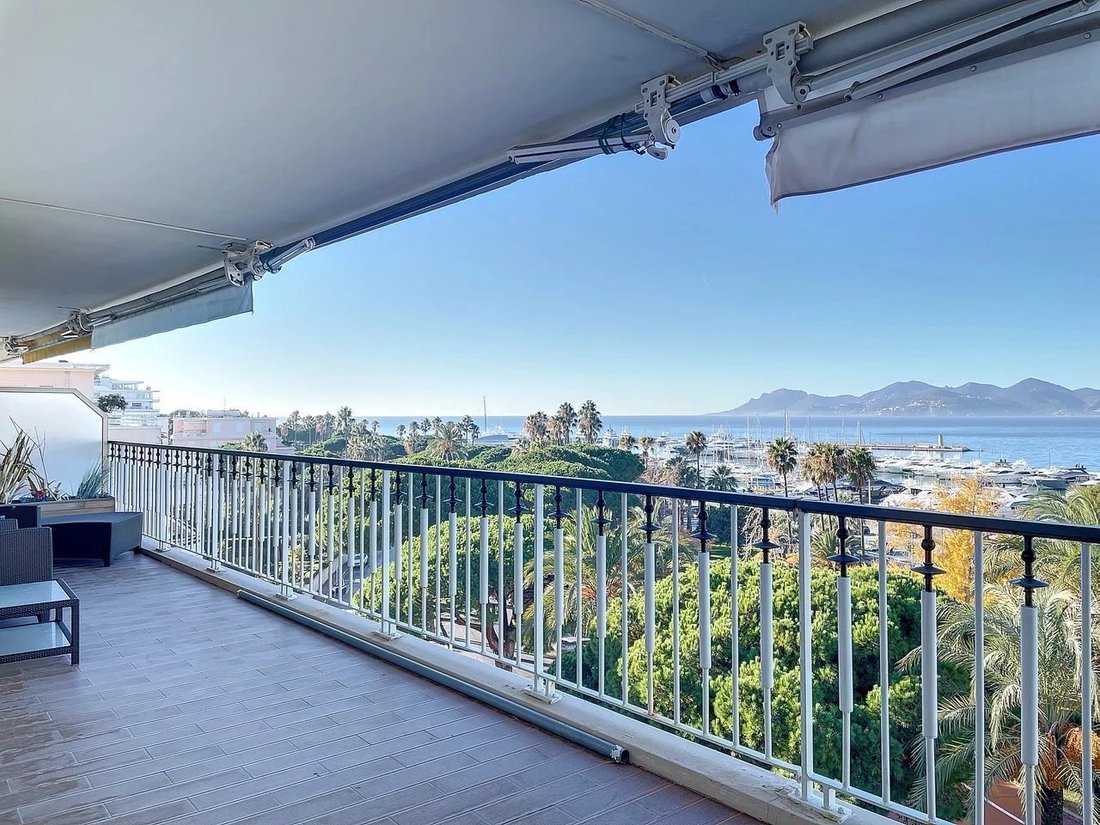 Apartment in Cannes, Provence-Alpes-Côte d'Azur, France 2 - 11974616