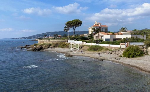 Villa in Fréjus, Provence-Alpes-Côte d'Azur, Frankreich 1