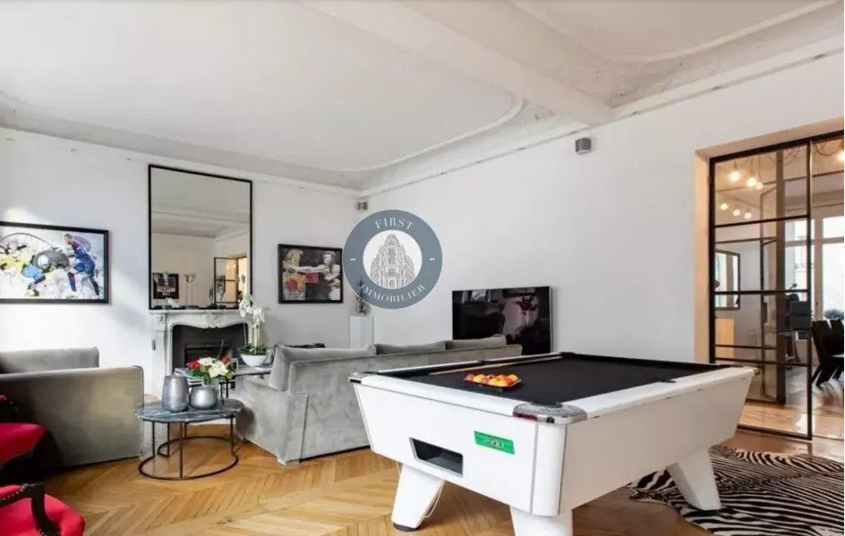 Apartment in Porte Dauphine, Paris 16e Arrondissement, Paris 5 - 14386276
